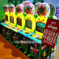 Kids play game capsule vending operated-coin machine toy+gacha capsule vending pusher machine